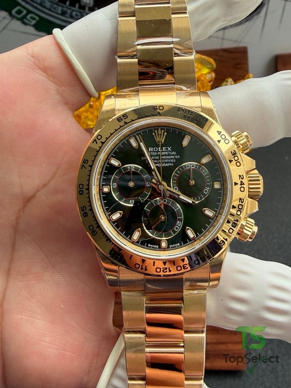 Rolex Cosmograph Daytona Gold Green Dial - 6