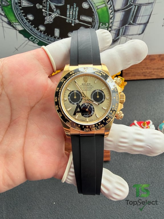 Rolex Daytona Gold Black Oysterflex - 17