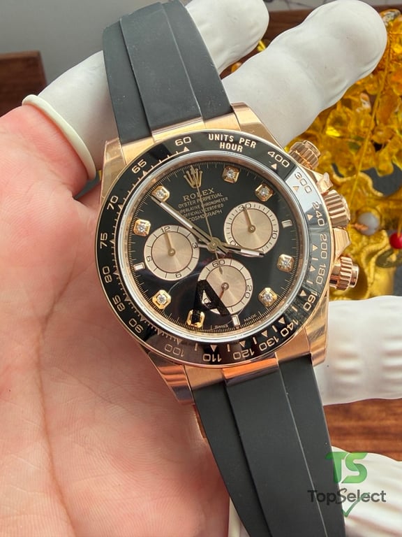 Rolex Cosmograph Daytona Rose Gold Black Dial - 2