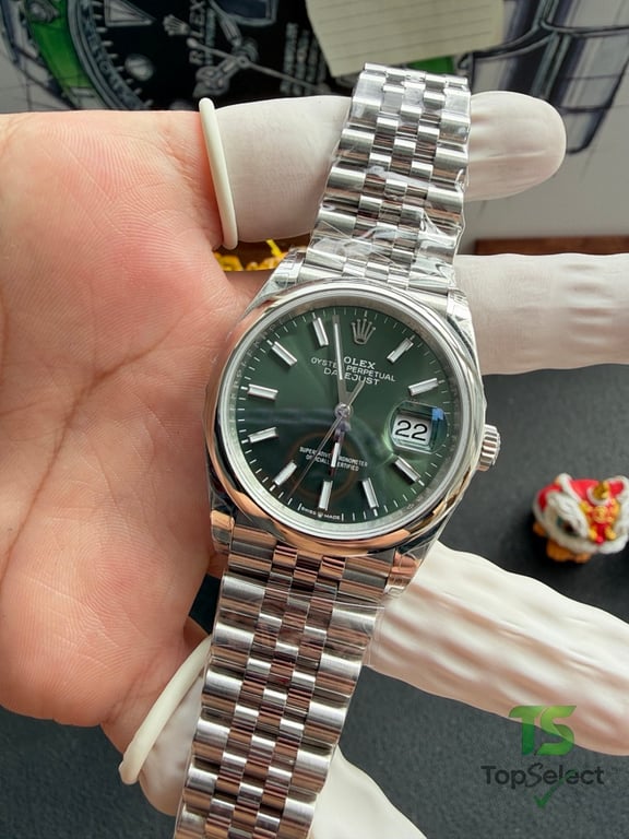 Rolex Datejust 36 Green Dial Jubilee - 19