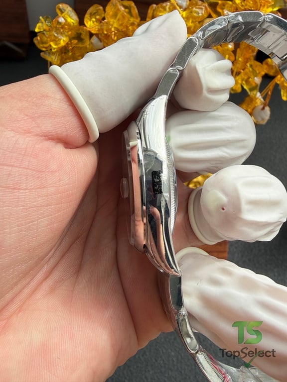 Rolex Datejust 36 Silver Dial Oyster Bracelet - 13