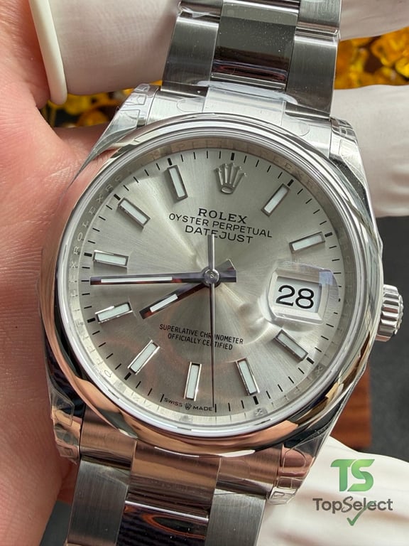 Rolex Datejust 36 Silver Dial Oyster Bracelet - 18