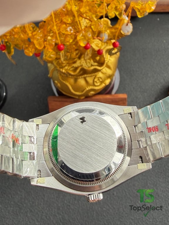 Rolex Datejust 36 Silver Dial Jubilee Bracelet - 12
