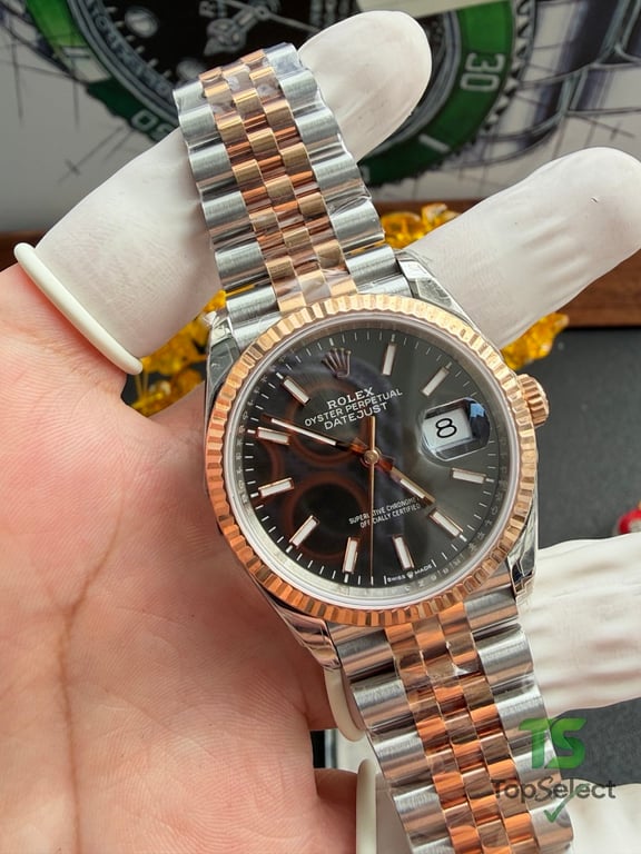 Rolex Datejust 36 Rose Gold and Steel Black Dial - 11