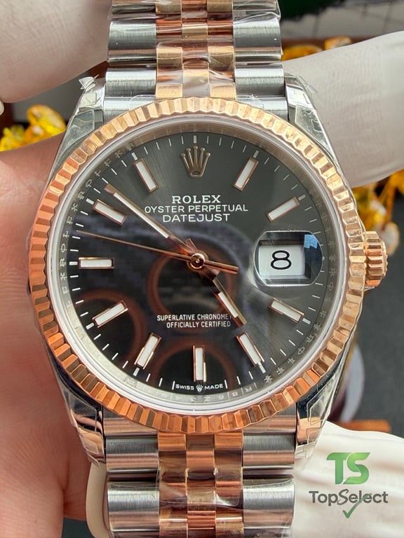 Rolex Datejust 36 Rose Gold and Steel Black Dial - 12