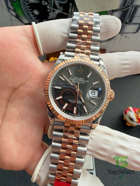 Rolex Datejust 36 Rose Gold and Steel Black Dial - 17