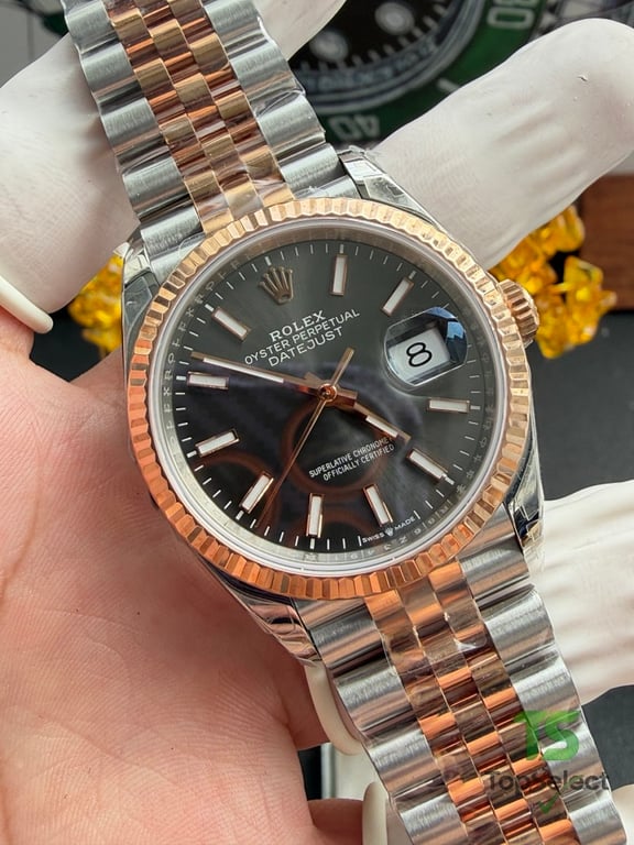 Rolex Datejust 36 Rose Gold and Steel Black Dial - 4