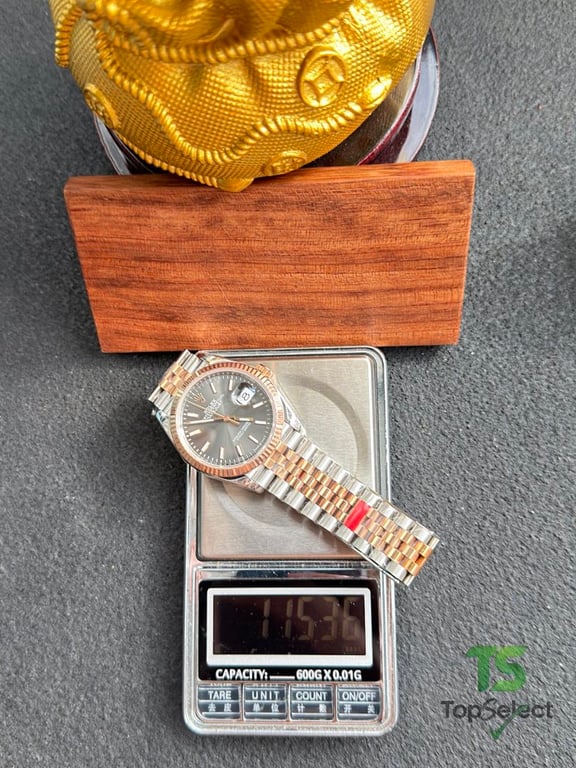 Rolex Datejust 36 Rose Gold and Steel Black Dial - 9
