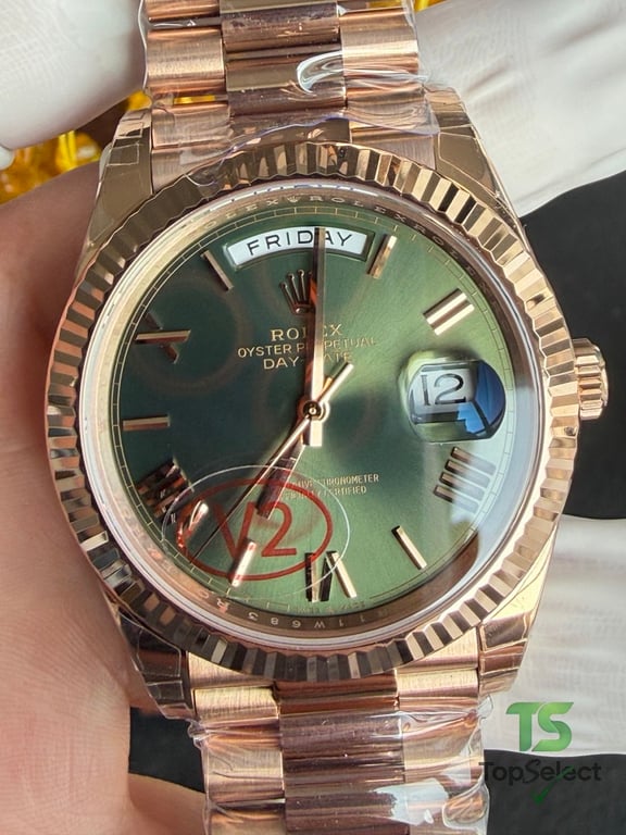 Rolex Day-Date Rose Gold Olive Green Dial - 15