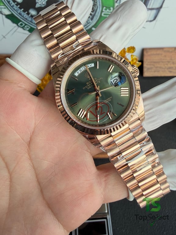 Rolex Day-Date Rose Gold Olive Green Dial - 8