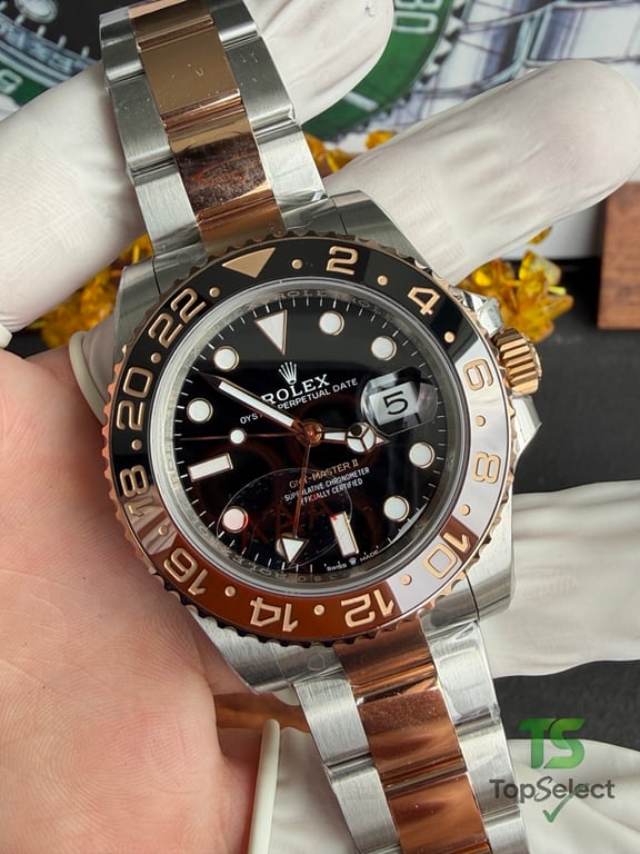 Rolex GMT-Master II Root Beer Two-Tone - 2