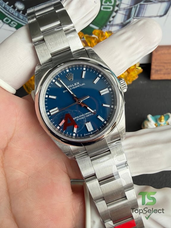 Rolex Oyster Perpetual 36 Blue Dial - 16