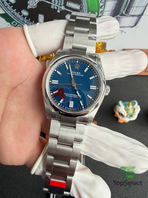 Rolex Oyster Perpetual 36 Blue Dial - 19