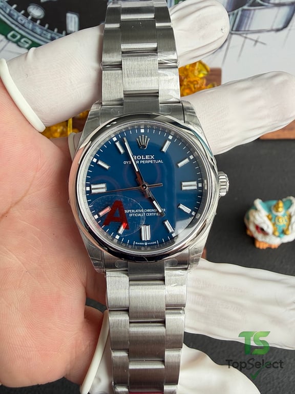 Rolex Oyster Perpetual 36 Blue Dial - 9