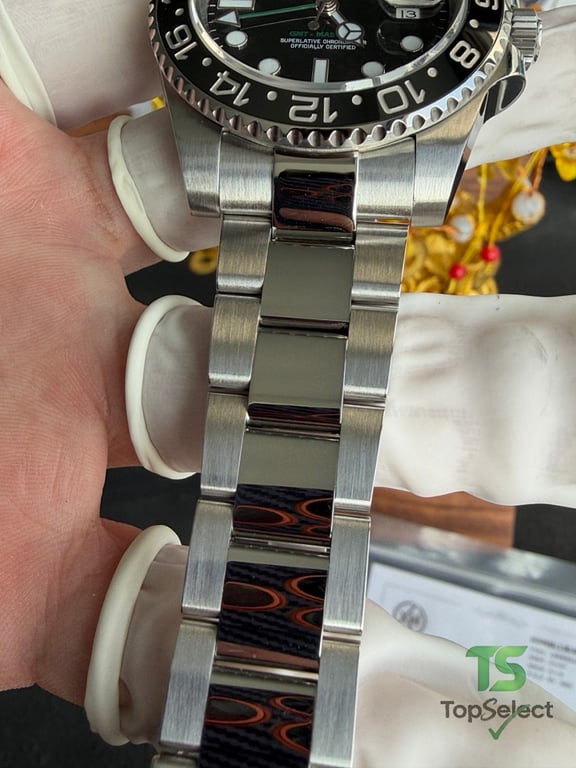 Rolex GMT-Master II 116710LN Black Dial - 19