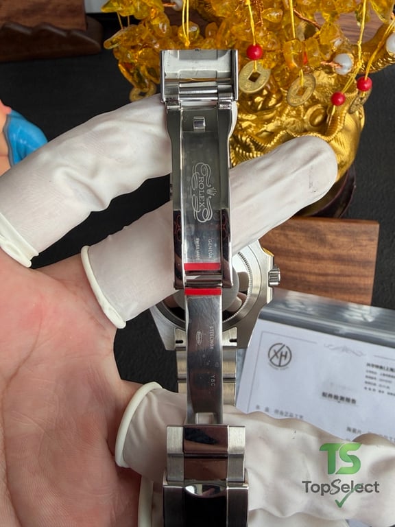 Rolex GMT-Master II 116710LN Black Dial - 23