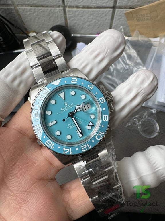 Rolex GMT-Master II Tiffany Blue Steel - 12