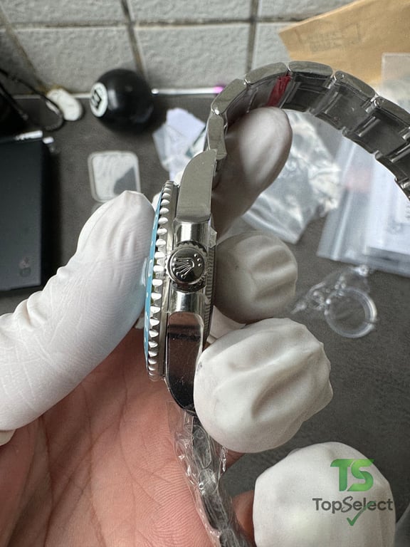 Rolex GMT-Master II Tiffany Blue Steel - 16