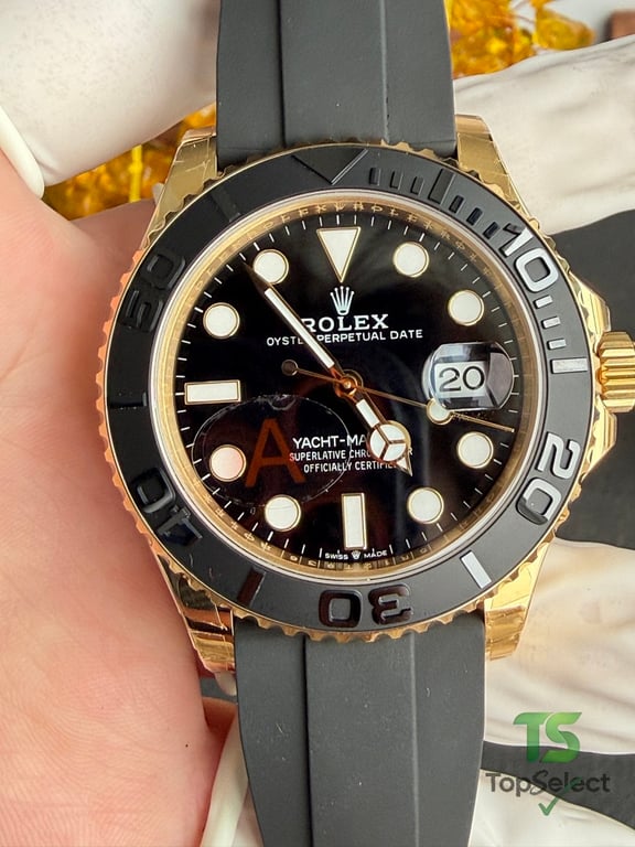 Rolex Yacht-Master Gold Black Oysterflex - 2