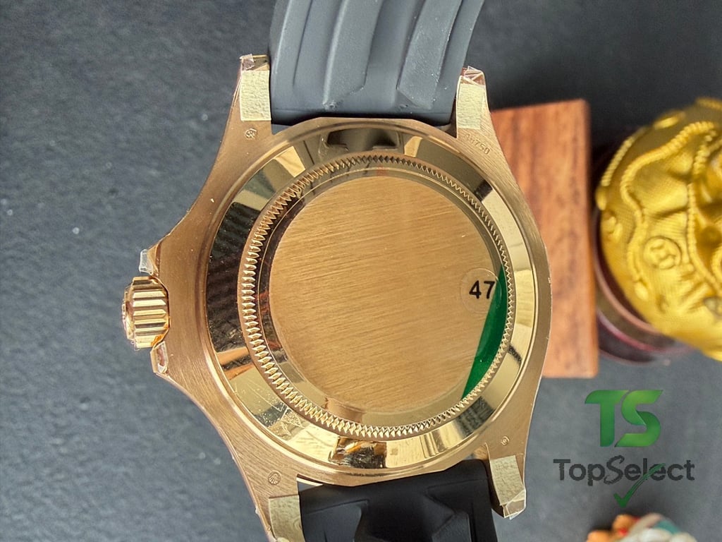 Rolex Yacht-Master Gold Black Oysterflex - 12