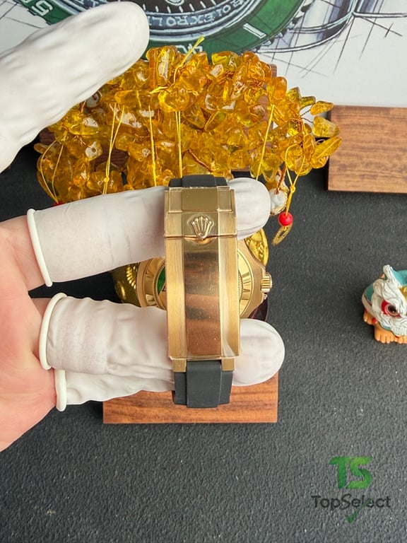 Rolex Yacht-Master Gold Black Oysterflex - 5