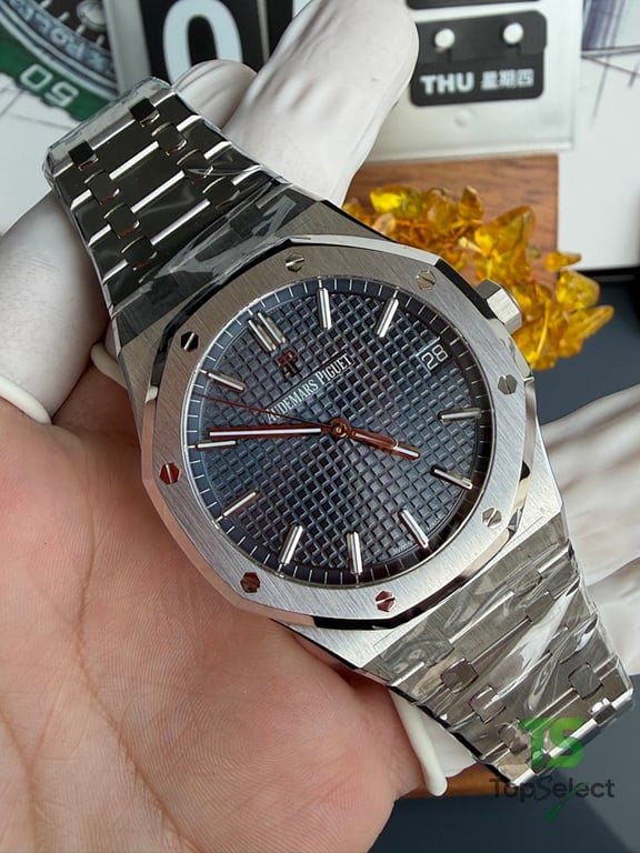 Audemars Piguet Royal Oak 15500 Blue Dial - 4
