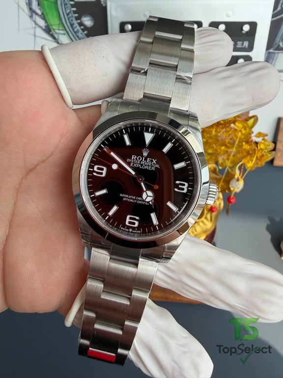 Rolex Explorer 40mm Black Dial Steel - 17