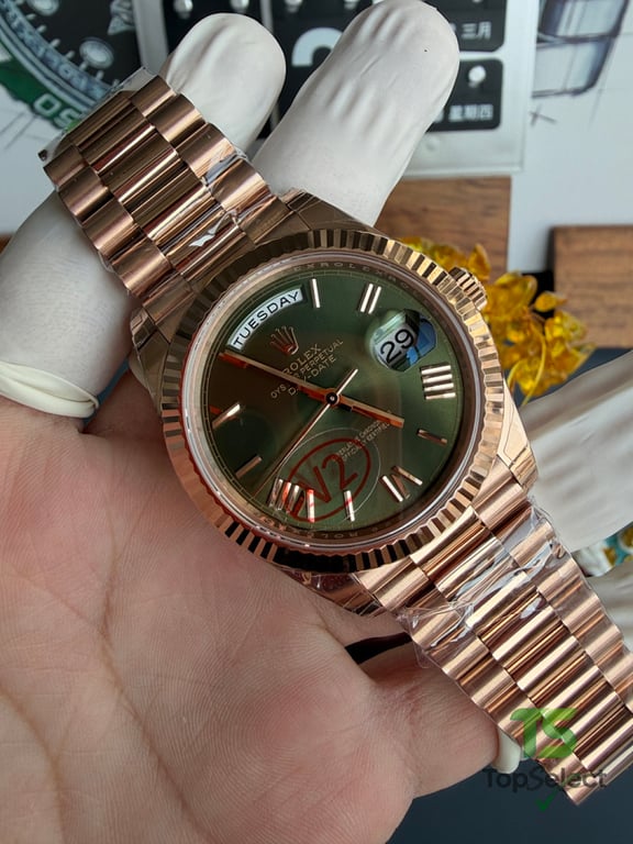 Rolex Day-Date Rose Gold Olive Green - 5