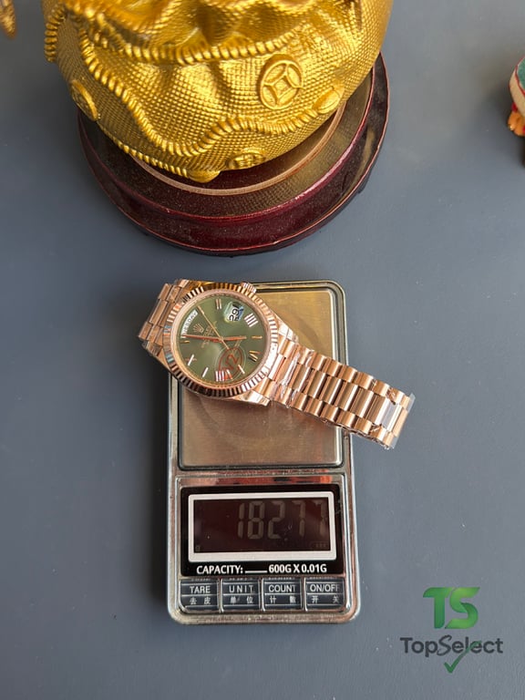 Rolex Day-Date Rose Gold Olive Green - 9