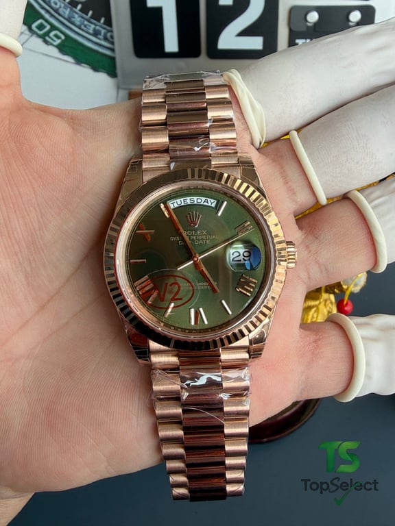 Rolex Day-Date Rose Gold Olive Green - 10