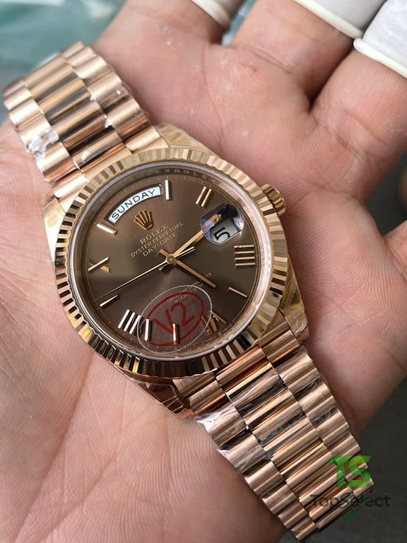 Rolex Day-Date Rose Gold Chocolate Dial - 11