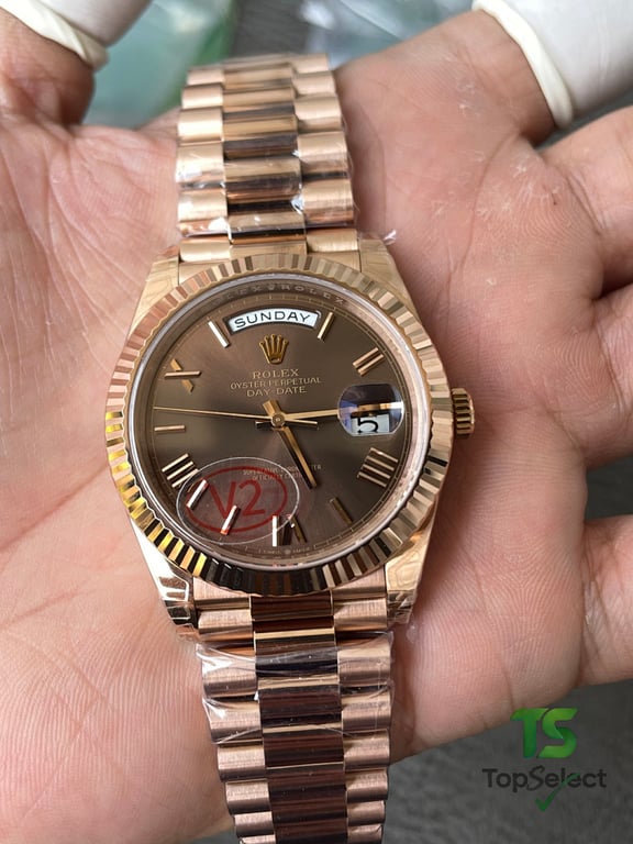 Rolex Day-Date Rose Gold Chocolate Dial - 20