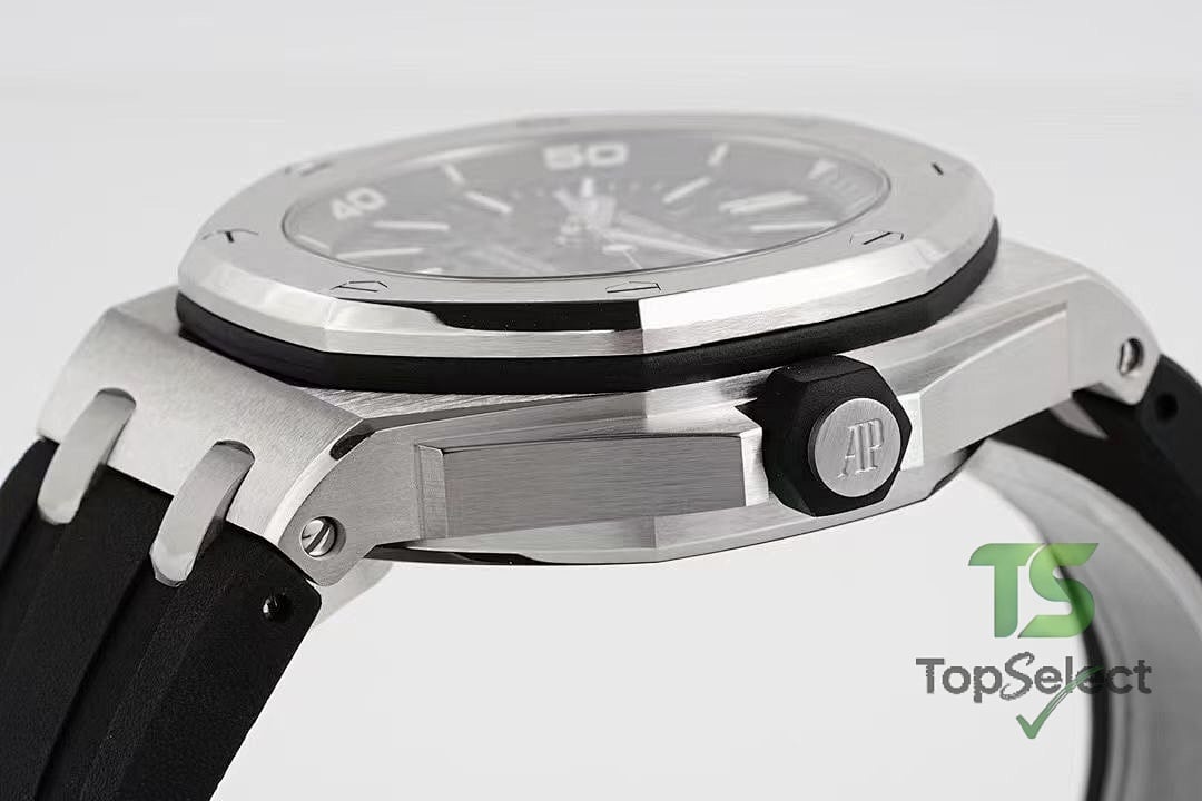 Audemars Piguet Royal Oak Offshore Diver 15703 - 5