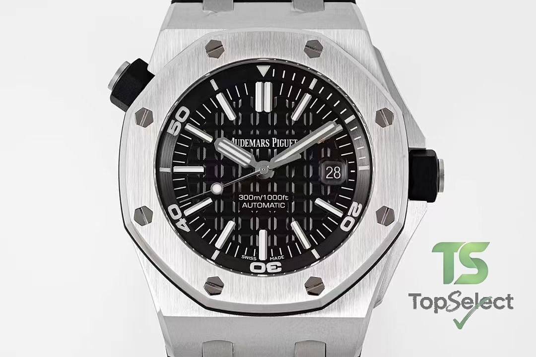 Audemars Piguet Royal Oak Offshore Diver 15703 - 9