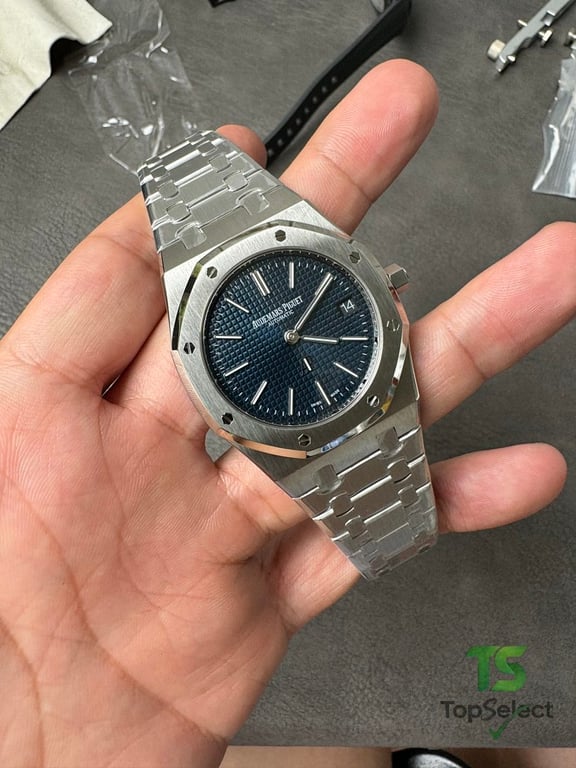 Audemars Piguet Royal Oak 15202 Blue Dial - 8