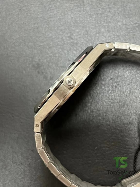 Audemars Piguet Royal Oak 15202 Titanium Blue Dial - 6