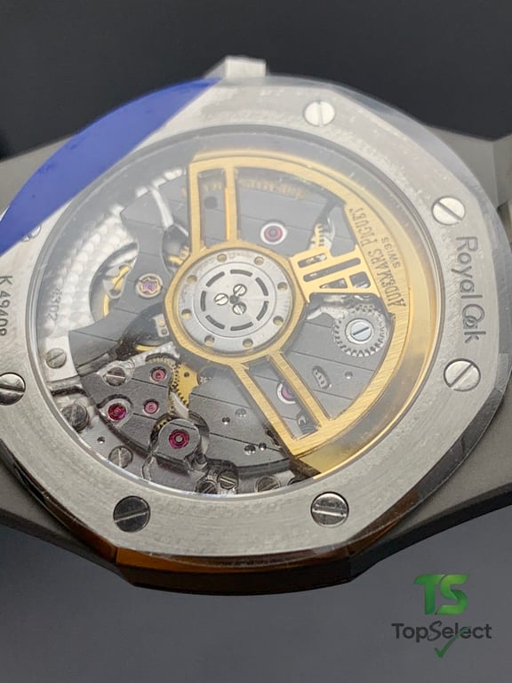 Audemars Piguet Royal Oak 15500 Silver Dial - 2