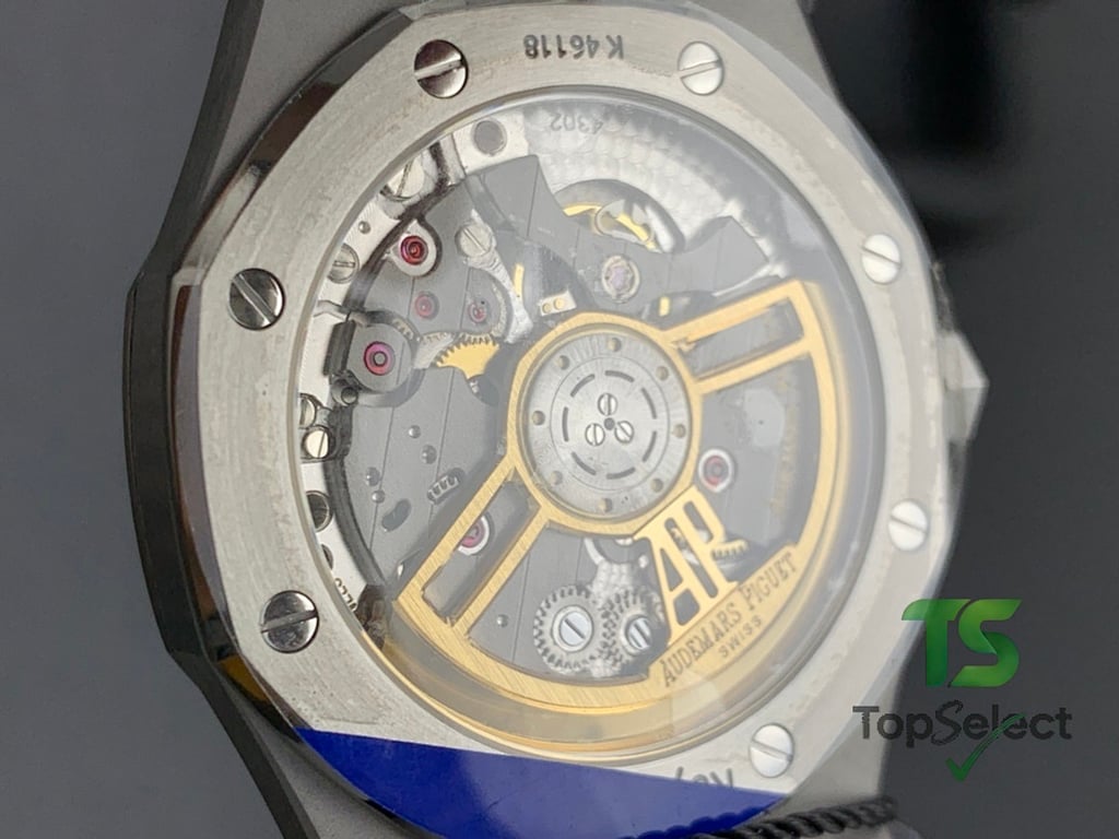 Audemars Piguet Royal Oak 15500 Grey Dial - 4