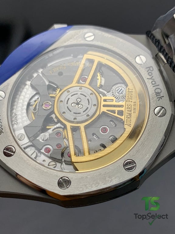 Audemars Piguet Royal Oak 15500 Black Dial - 3