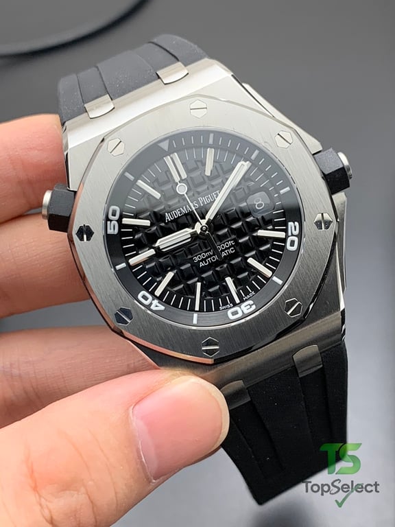 Audemars Piguet Royal Oak Offshore Diver 15703 - 6