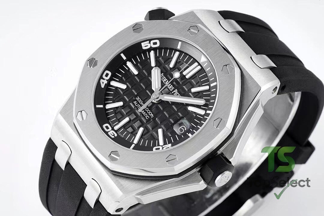 Audemars Piguet Royal Oak Offshore Diver 15703 - 5