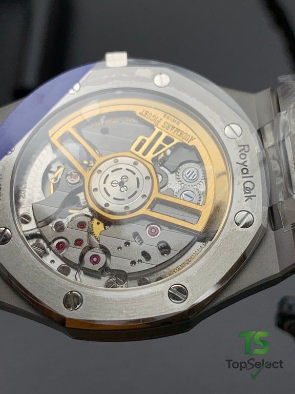 Audemars Piguet Royal Oak 15500 Grey Dial - 4