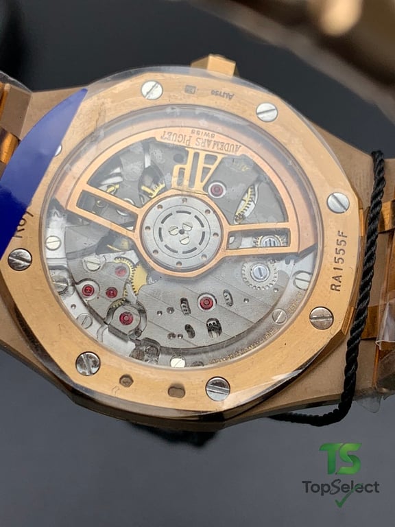 Audemars Piguet Royal Oak 15500 Rose Gold Black Dial - 2