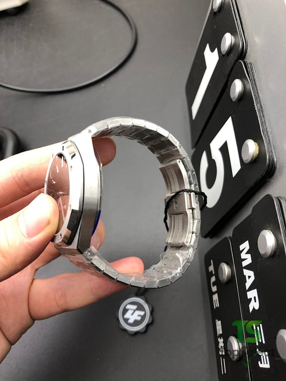 Audemars Piguet Royal Oak 15500 Black Dial - 5
