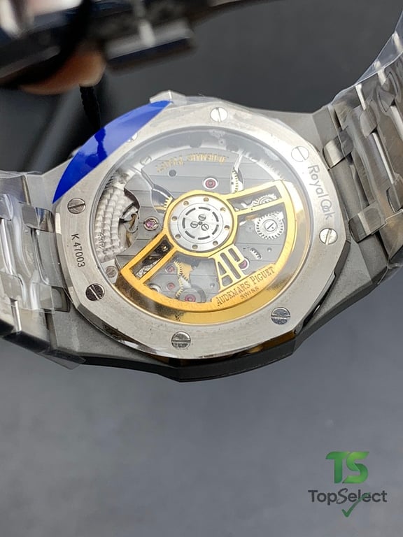 Audemars Piguet Royal Oak 15500 Grey Dial - 3