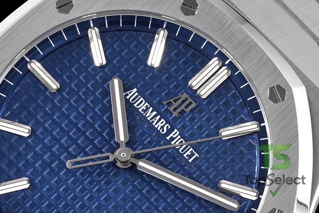 Audemars Piguet Royal Oak 15500 Blue Dial - 5