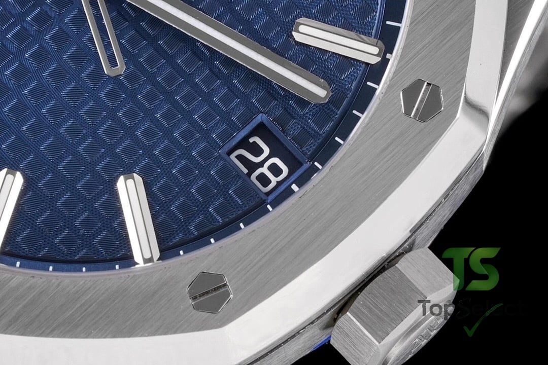 Audemars Piguet Royal Oak 15500 Blue Dial - 6