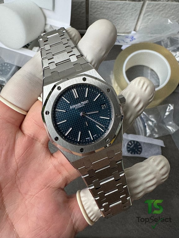 Audemars Piguet Royal Oak 15202 Blue Dial - 20