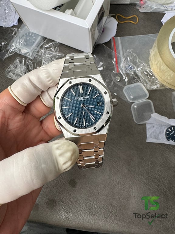 Audemars Piguet Royal Oak 15202 Blue Dial - 21
