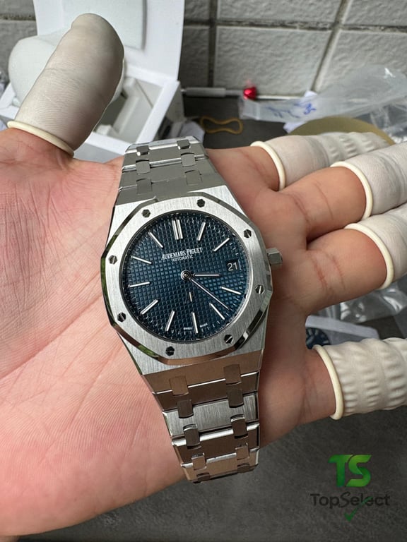 Audemars Piguet Royal Oak 15202 Blue Dial - 8